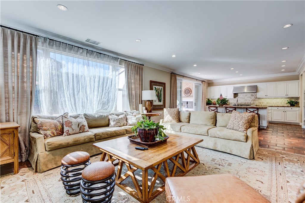 MLS #OC26130603 image #8