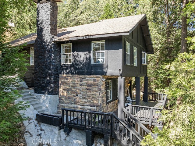 24834 Edelweiss Drive, Crestline, CA 92325
