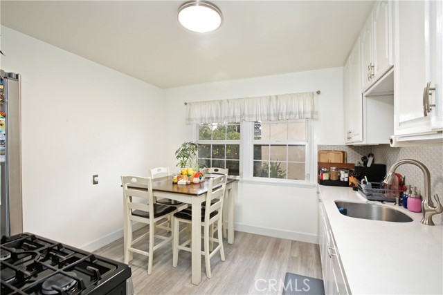 Detail Gallery Image 7 of 19 For 7642 Arnett, Downey,  CA 90241 - 2 Beds | 1 Baths