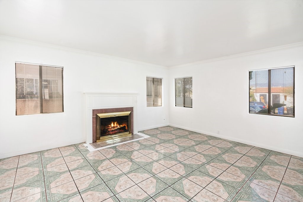 Detail Gallery Image 11 of 43 For 812 Mariposa St, Glendale,  CA 91205 - 3 Beds | 2 Baths