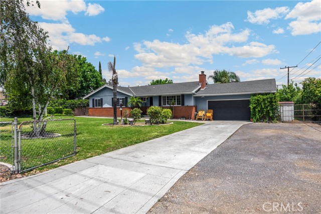 5939 Etiwanda Ave, Rancho Cucamonga CA: https://media.crmls.org/medias/2aec6515-92b8-463d-b3e6-b714d5fbeedf.jpg