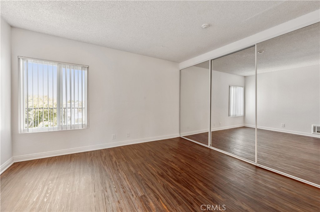 MLS #SB25262736 image #32