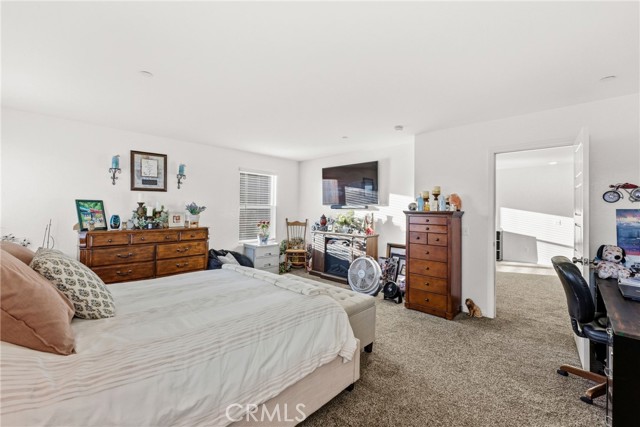 Detail Gallery Image 22 of 42 For 4013 Elderberry, Lake Elsinore,  CA 92530 - 5 Beds | 3 Baths