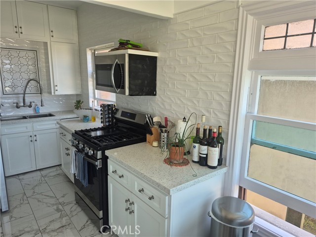 Detail Gallery Image 18 of 29 For 1030 E Ocean Bld #210,  Long Beach,  CA 90802 - 3 Beds | 2 Baths
