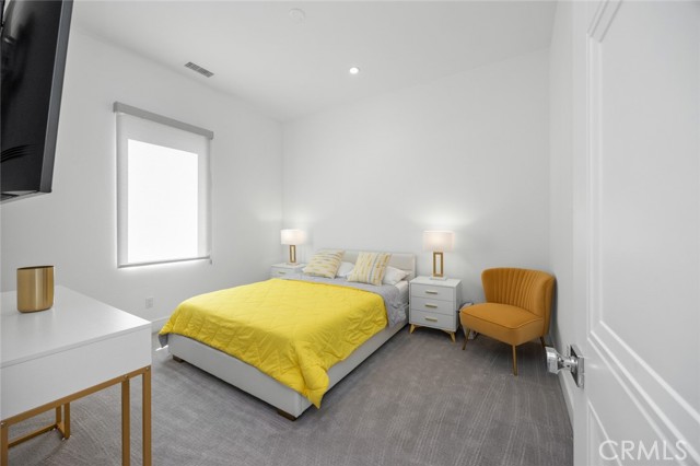 825 Fountain Drive, Palm Springs CA: https://media.crmls.org/medias/2aee4f62-e1b7-4925-b2f5-12123c13ca46.jpg