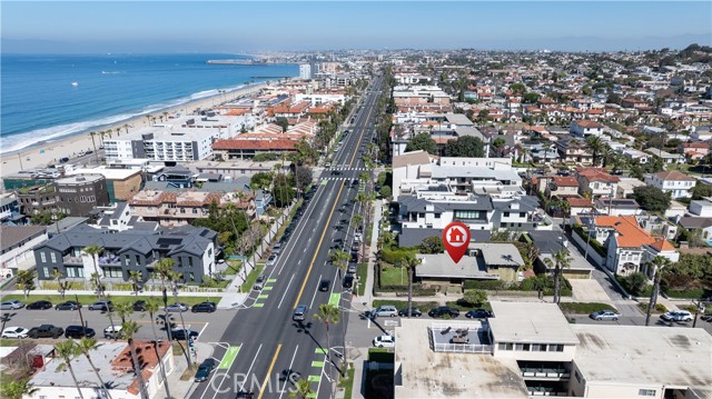 Detail Gallery Image 45 of 45 For 201 Avenue G, Redondo Beach,  CA 90277 - 4 Beds | 3 Baths