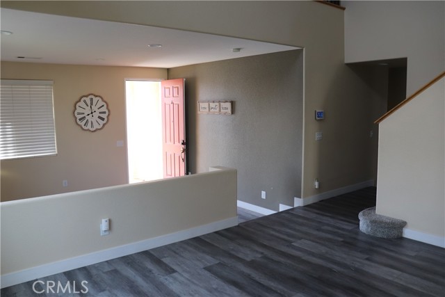 Detail Gallery Image 5 of 53 For 9375 Agave, Hesperia,  CA 92344 - 4 Beds | 2/1 Baths