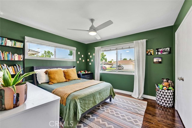 1402 E Rose Avenue, Orange CA: https://media.crmls.org/medias/2aeea9a0-e2c9-49fe-9c02-da08f1b26689.jpg