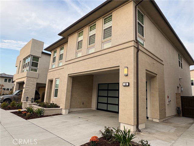 Detail Gallery Image 2 of 41 For 160 Longden, Lake Forest,  CA 92630 - 4 Beds | 4 Baths