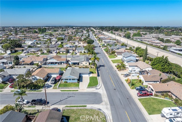 Image 34 of 39 For 10151 Christopher