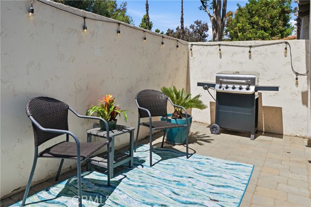 Image 20 of 50 For 31472 Via La Senda  28