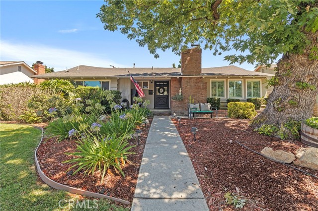 289 E Mckinley Avenue, Pomona CA: https://media.crmls.org/medias/2af0cd4e-a383-4a16-ac64-b97655e8b906.jpg