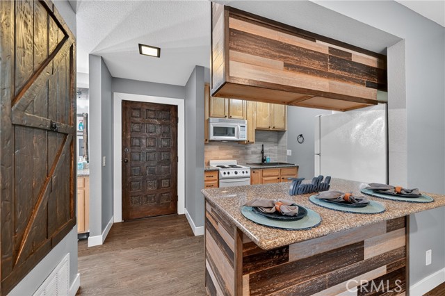 Detail Gallery Image 18 of 26 For 28661 via Las Flores #307,  Murrieta,  CA 92563 - 1 Beds | 1 Baths