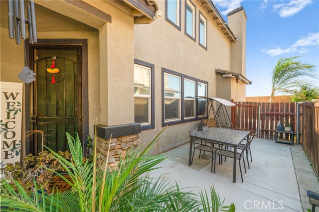 38327 Rancho Vista Dr, Beaumont CA: https://media.crmls.org/medias/2af148ab-e3ac-47ce-8aa4-81d79ee108e1.jpg