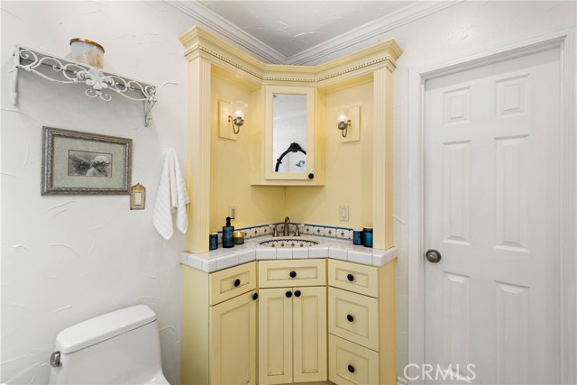29772 Silverado Canyon Road, Silverado Canyon CA: https://media.crmls.org/medias/2af164b1-e1b2-4141-ae31-1b0c2c49bee4.jpg