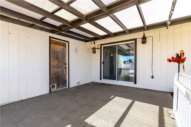 5095 Whispering Oak Way, Paso Robles CA: https://media.crmls.org/medias/2af1a105-aea3-4dfb-8cef-d2c9b3911637.jpg