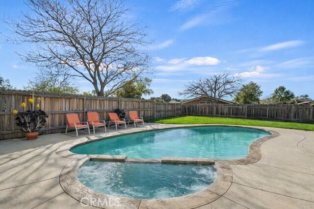 Detail Gallery Image 11 of 17 For 12995 Leith Way, Yucaipa,  CA 92399 - 4 Beds | 3 Baths