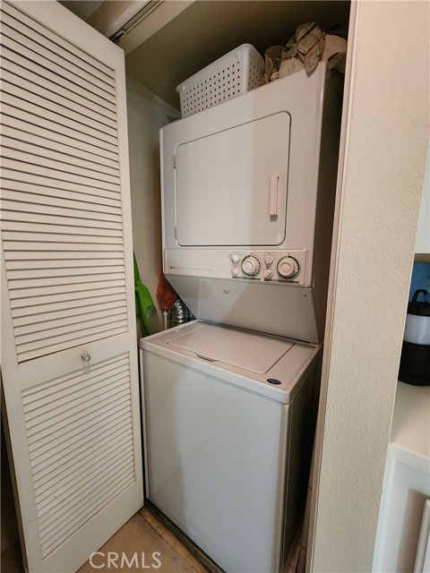 20334 Rue Crevier, Canyon Country CA: https://media.crmls.org/medias/2af2ccc6-89bd-49b1-86b9-be78854520a0.jpg