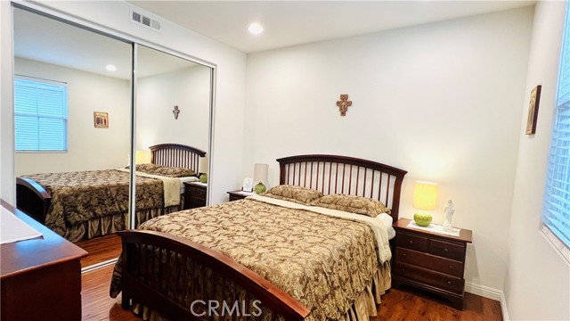 Detail Gallery Image 12 of 34 For 2652 W Madison Cir, Anaheim,  CA 92801 - 2 Beds | 2/1 Baths