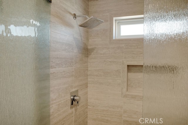 Detail Gallery Image 18 of 23 For 7633 Fallbrook Ave, West Hills,  CA 91304 - 3 Beds | 2 Baths