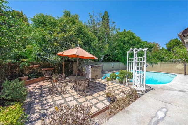 5212 Chablis Circle, Irvine CA: https://media.crmls.org/medias/2af3b421-62ee-46e6-93b0-b64537b0256b.jpg