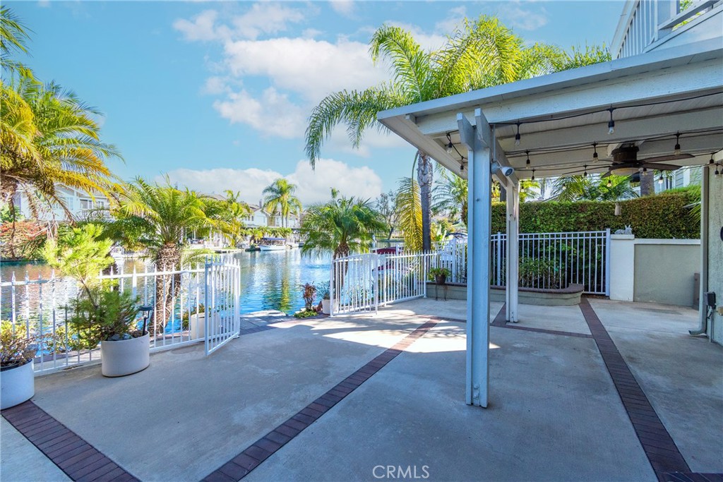 2af3c934 7d07 4564 874a 5d7ff6f50390