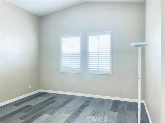 22 Bayberry, Buena Park CA: https://media.crmls.org/medias/2af4dd8c-6029-4c1e-b94c-3e2421887f17.jpg