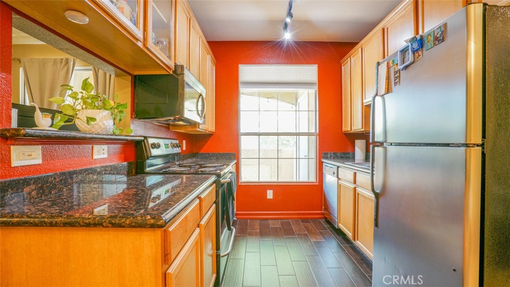 MLS #OC25159060 img 13