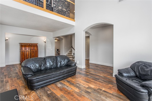 16873 Valley Spring Drive, Riverside CA: https://media.crmls.org/medias/2af5e089-2b83-4f71-89e9-cd867bd517e6.jpg