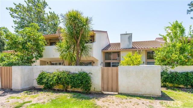 3747 Oak Glen Drive, Newbury Park CA: https://media.crmls.org/medias/2af5fb37-a4d3-444a-8b3e-77c1e4c5b3e2.jpg