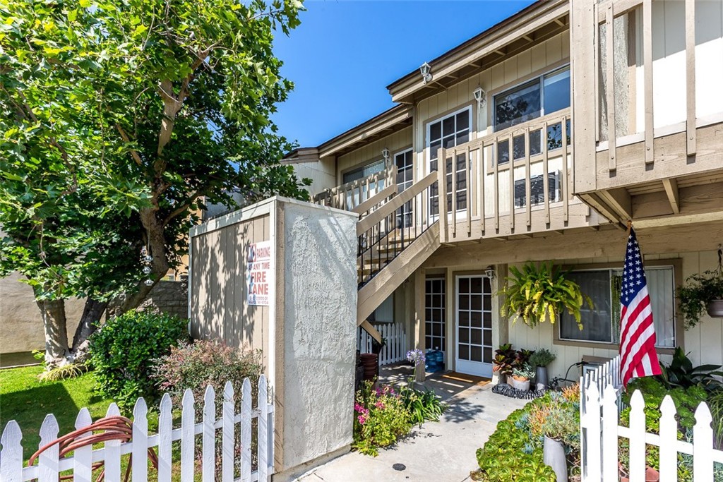 MLS #OC26119486 image #22