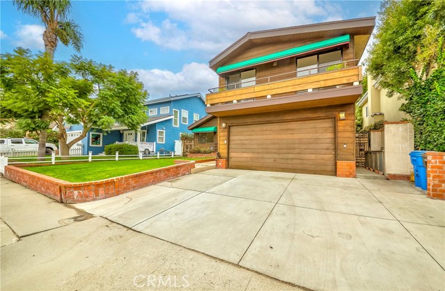 Detail Gallery Image 2 of 58 For 1113 Steinhart Ave, Redondo Beach,  CA 90278 - 3 Beds | 3 Baths