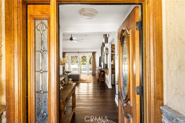 17927 Sun Hill Drive, Yorba Linda CA: https://media.crmls.org/medias/2af73706-c21c-4221-9158-7fb0f99bcfc5.jpg