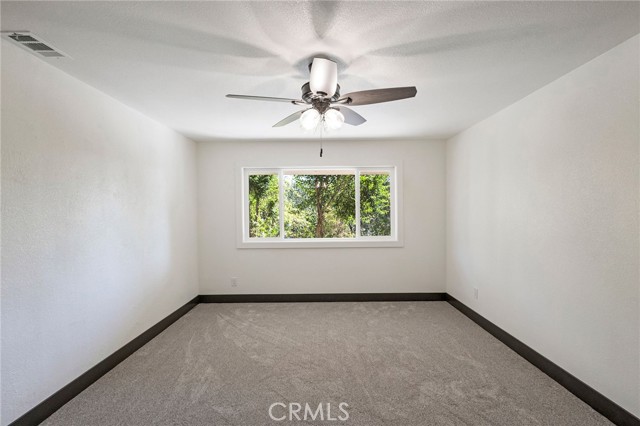 112 Acacia Avenue, Oroville CA: https://media.crmls.org/medias/2af7708e-2736-416d-ace9-76ad8d126715.jpg