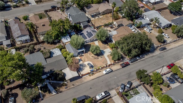 33097 Case Street, Lake Elsinore CA: https://media.crmls.org/medias/2af86259-d7a7-443f-be29-04948997715a.jpg