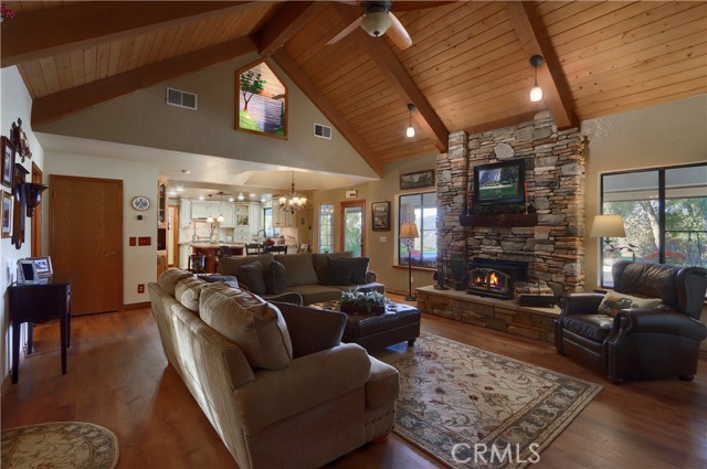 Detail Gallery Image 10 of 70 For 49873 Sunset, Coarsegold,  CA 93614 - 3 Beds | 2 Baths