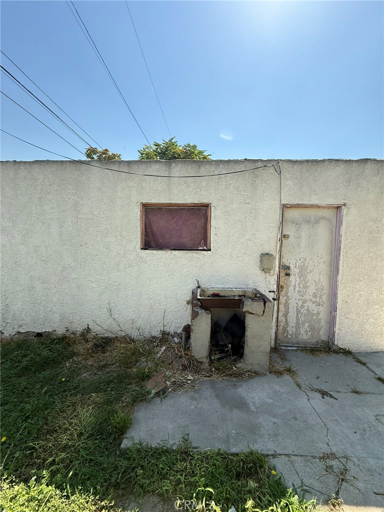 https://media.crmls.org/medias/2af9dc89-099d-46b1-b49d-4c07459a298d.jpg?preset=X-Large