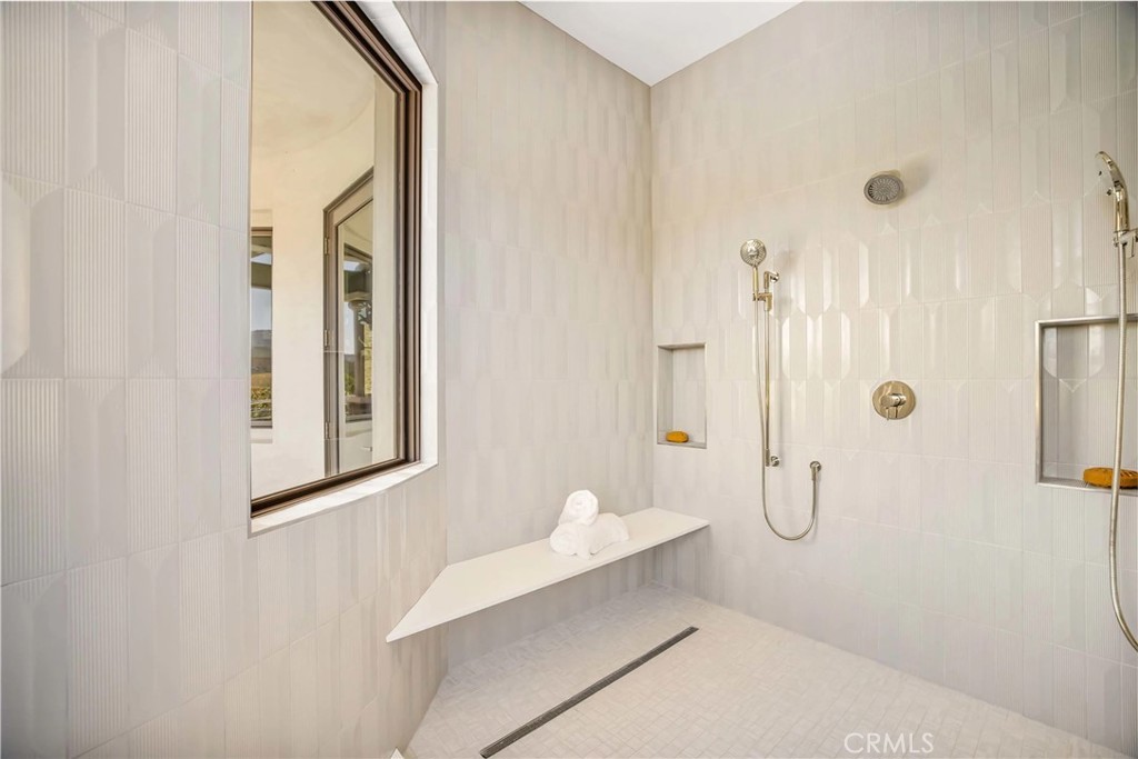 MLS #OC26157828 image #19