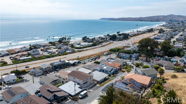 3166 Shearer Avenue, Cayucos CA: https://media.crmls.org/medias/2afa71cd-cda7-4883-b730-4909681ac230.jpg