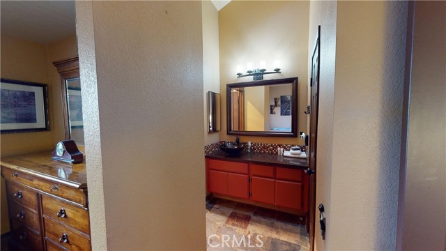 Detail Gallery Image 18 of 27 For 755 Cienega Rd #B,  Big Bear Lake,  CA 92315 - 3 Beds | 2 Baths