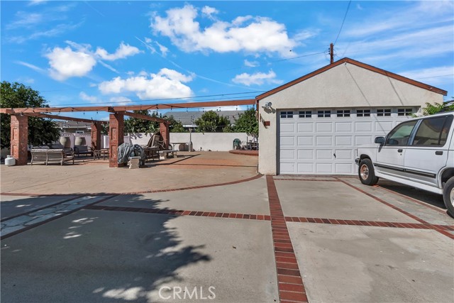 Detail Gallery Image 23 of 29 For 8557 Eucalyptus St, Downey,  CA 90242 - 4 Beds | 3 Baths