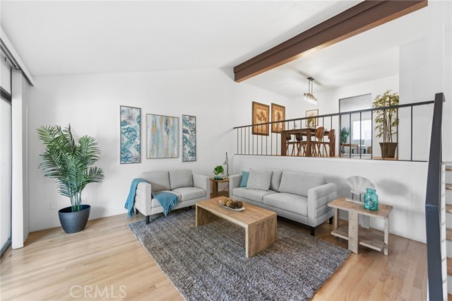 Detail Gallery Image 5 of 34 For 4320 Glencoe Ave #2,  Marina Del Rey,  CA 90292 - 2 Beds | 3 Baths