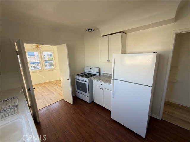  Commercial for Sale in Studio City, California