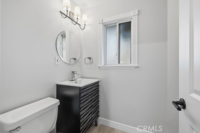 Detail Gallery Image 26 of 38 For 10557 Reseda, Porter Ranch,  CA 91326 - 5 Beds | 3 Baths