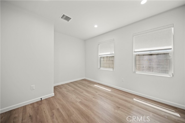 Detail Gallery Image 13 of 20 For 252 W Tujunga #101,  Burbank,  CA 91502 - 2 Beds | 2 Baths