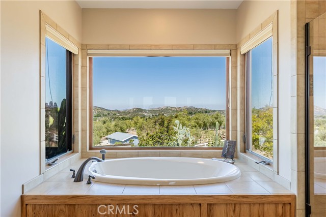 35155 Sawh Court, Sage CA: https://media.crmls.org/medias/2afe9c85-e6ad-4626-be78-9fa119e5a6b9.jpg