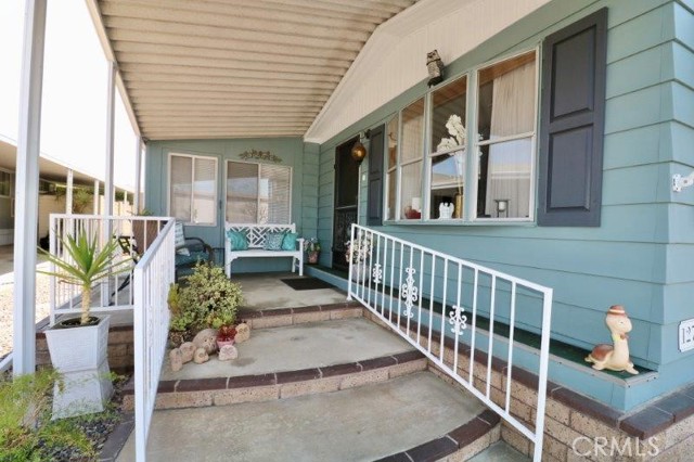 Detail Gallery Image 8 of 46 For 12726 Lake Forest Dr #25,  La Mirada,  CA 90638 - 2 Beds | 2 Baths