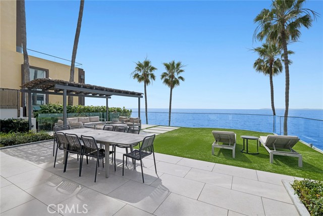 Detail Gallery Image 39 of 56 For 921 Gaviota Dr, Laguna Beach,  CA 92651 - 7 Beds | 7/1 Baths