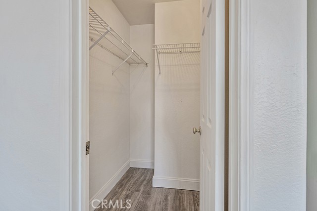 Detail Gallery Image 30 of 62 For 14846 Narcissus Crest Ave, Canyon Country,  CA 91387 - 5 Beds | 2/1 Baths