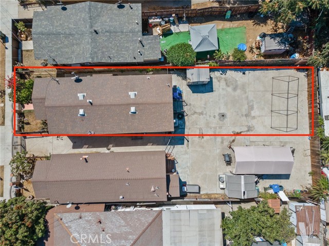 225 S Kern Avenue, Los Angeles CA: https://media.crmls.org/medias/2b015b3c-6526-4294-b3e9-224a89746152.jpg